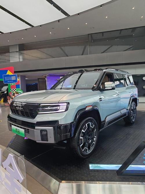佛山顺德区裕迅泽企业管理咨询比亚迪方程豹硬派越野的爆款，英菲尼迪35周年与你共成长